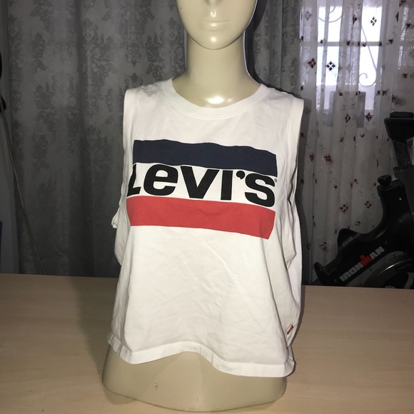 Levi's top - Picture 3 of 3